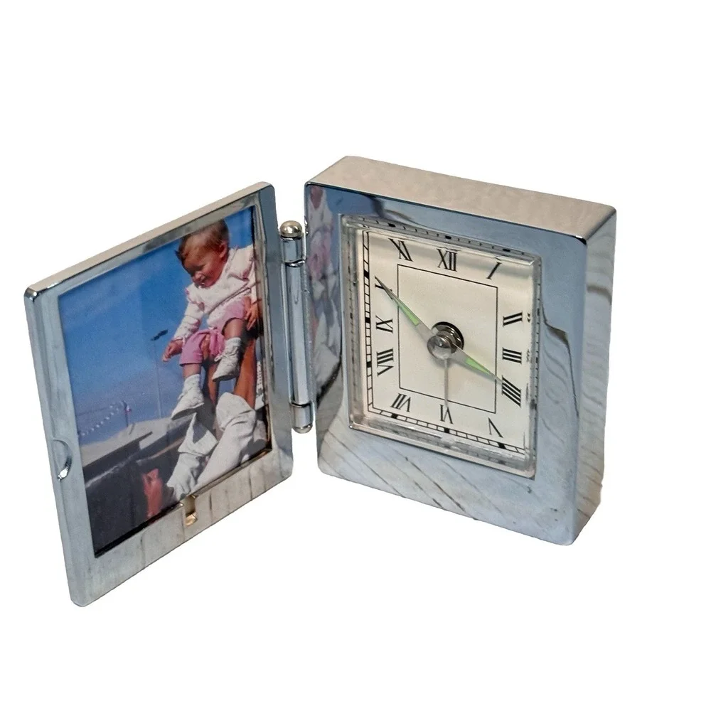 Vintage Shell Oil Gas Travel Clock & Photo‎ Frame Silver Tone 90's Works